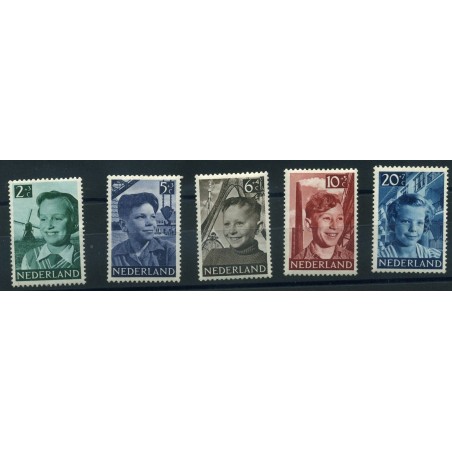 1951 Olanda Pro Infanzia n.559/63  MNH